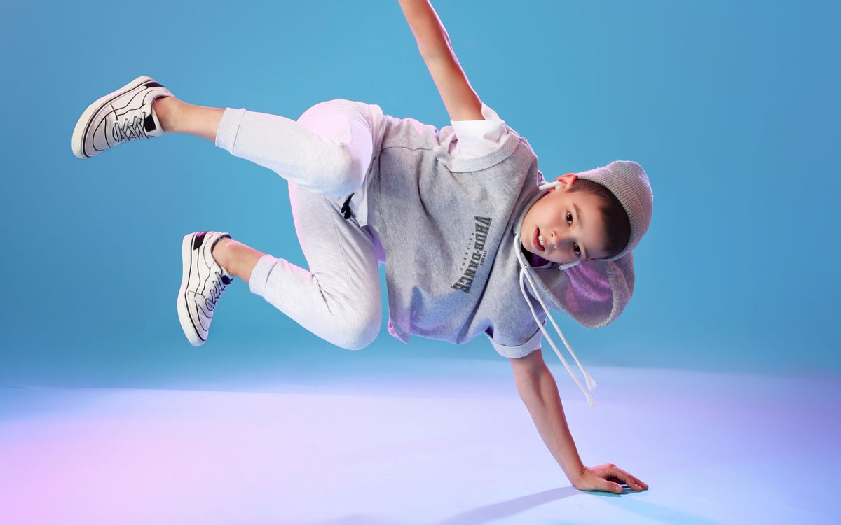 Kids Hip Hop vs. Breaking Classes: Finding the Right Fit for Your Child